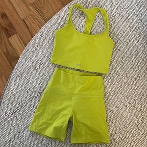 Set Active Sport Body Tank & Shorts Set